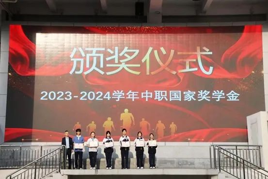 职业教育中的工匠精神是什么？认真、规范和持续改进最重要